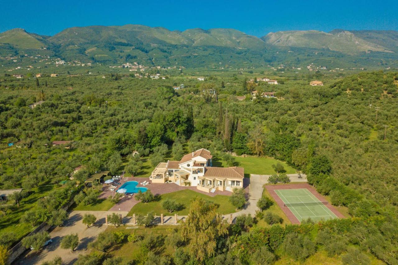 Astarte Villas - Istar Villa With Tennis Court Makhairadhon Экстерьер фото