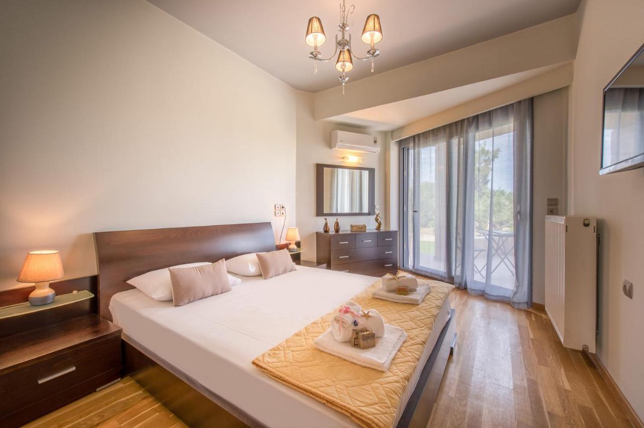 Astarte Villas - Istar Villa With Tennis Court Makhairadhon Экстерьер фото