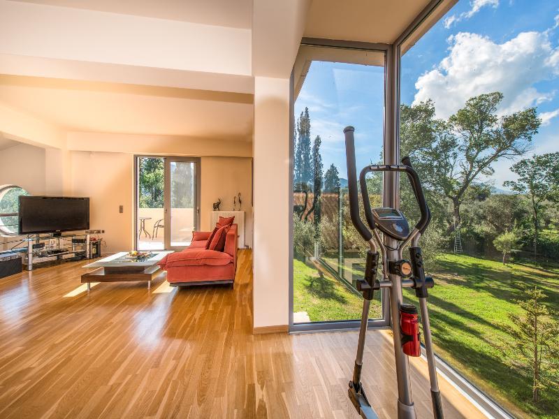 Astarte Villas - Istar Villa With Tennis Court Makhairadhon Экстерьер фото